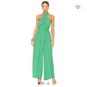 ASTR the Label Damia Jumpsuit in Green Size: S
